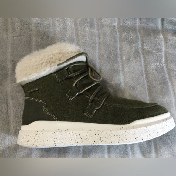 Romika Helsinki 01 Olive Faux Fur Boot Sneaker EU 36 US 5 to 5.5 - Picture 10 of 12
